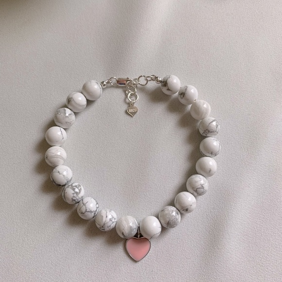 White Howlite Sterling Silver Charm Bracelet - Picture 3 of 6